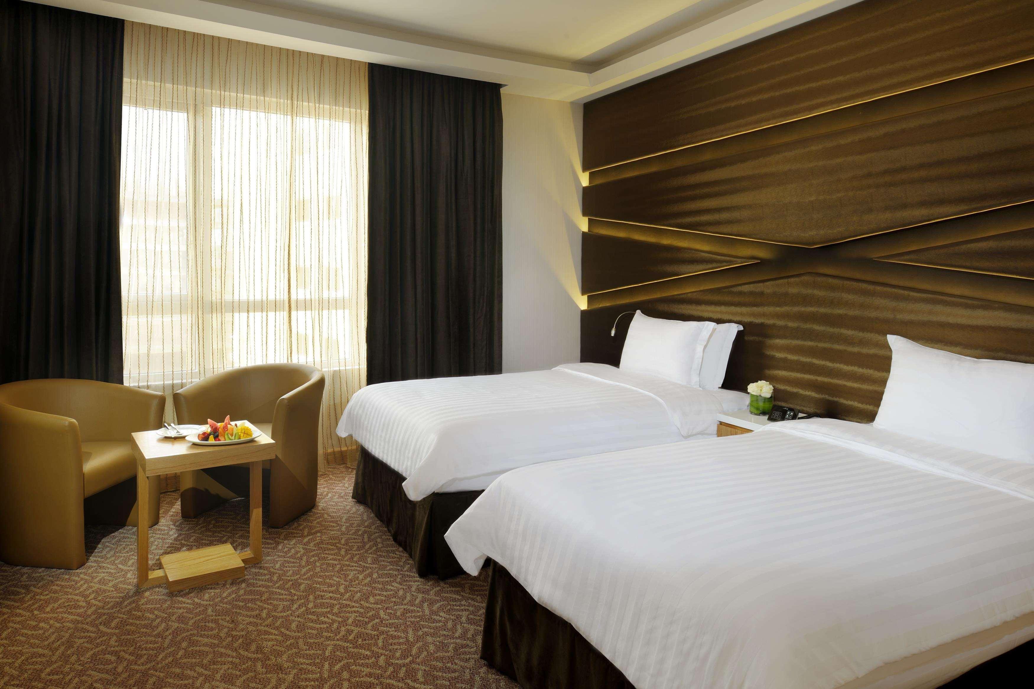 Al Safir Hotel Манама Экстерьер фото