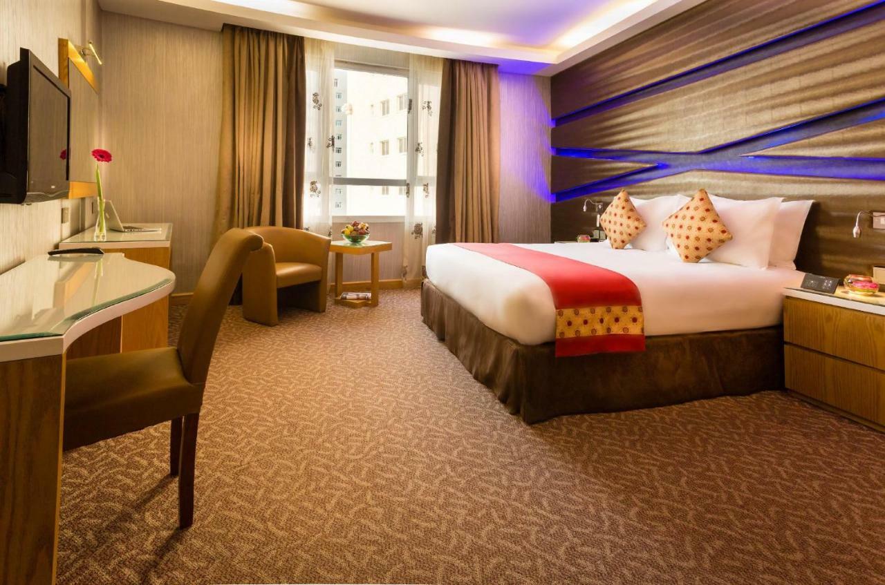 Al Safir Hotel Манама Экстерьер фото